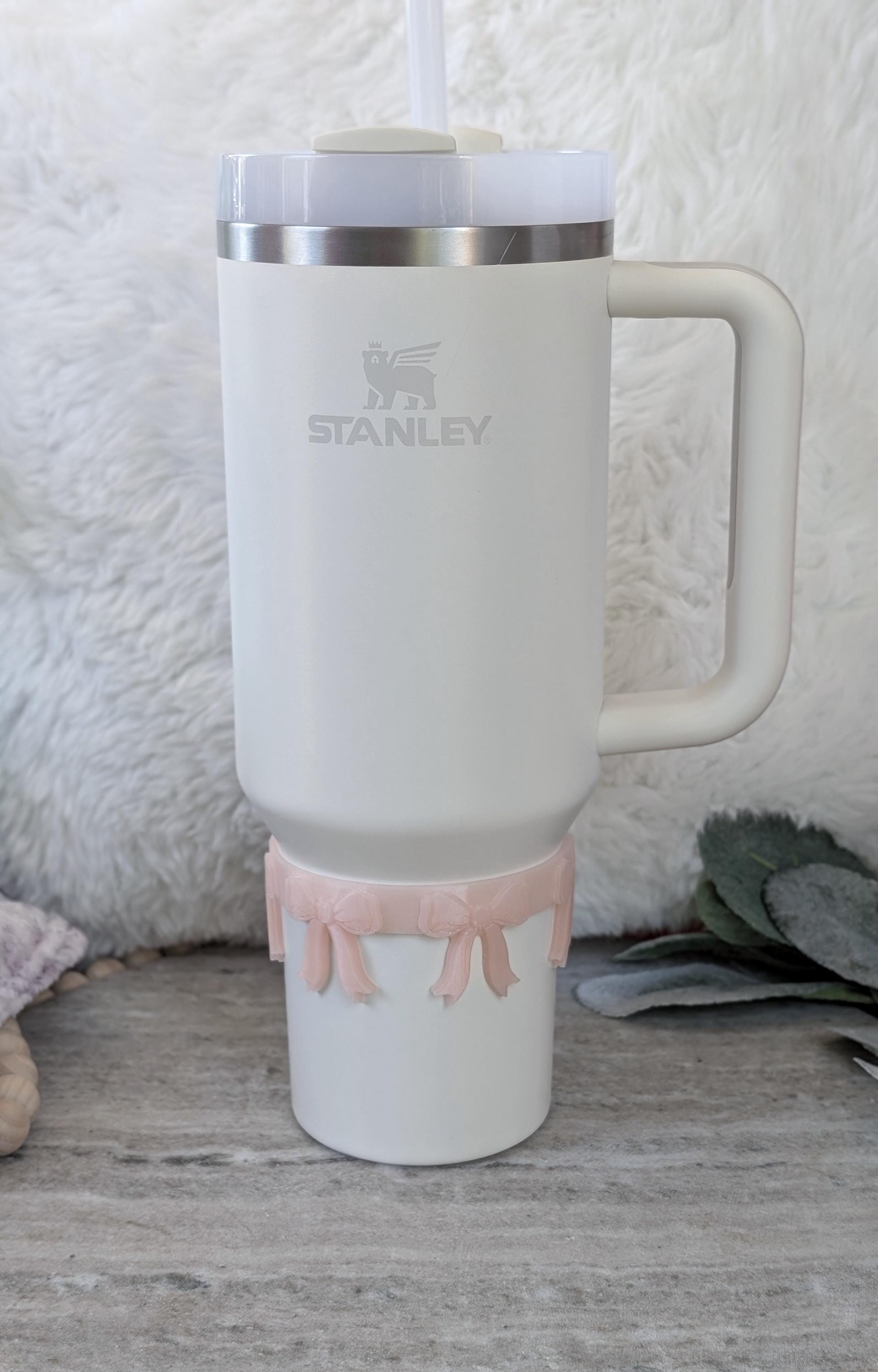 Light Pink Coquette Bow Bangle Cuff for Stanley Tumbler Accessory for Cup Bracelet Topper Decorative Decor Bling on Drink Cup Bow Dress up