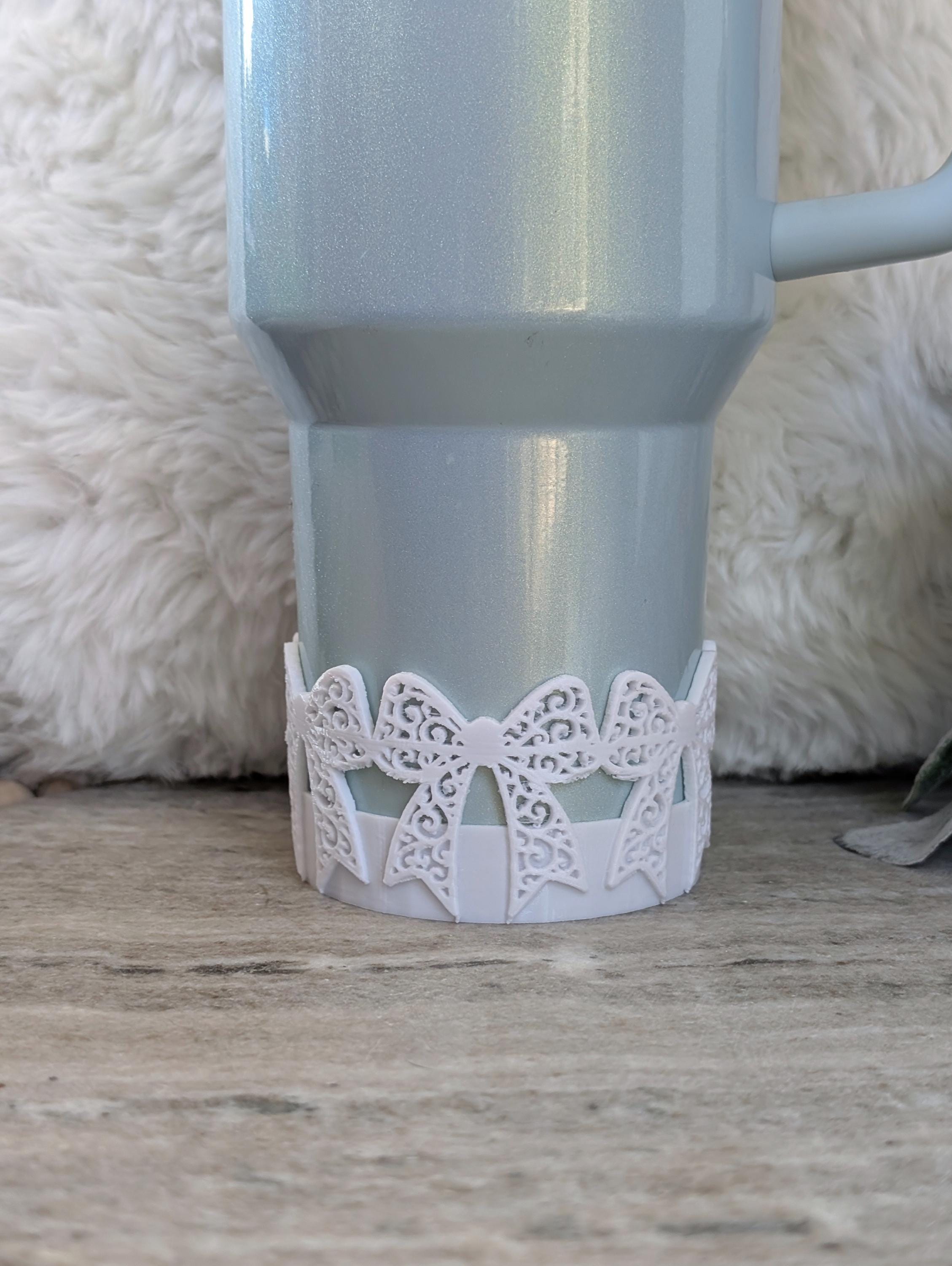 White Swirl Lace Ribbon Bow Tumbler Boot 30 40oz Stanley Sleeve for Tumbler Protective Boot Sleeve 3D Printed Coquette Toile Winter Ice LSF